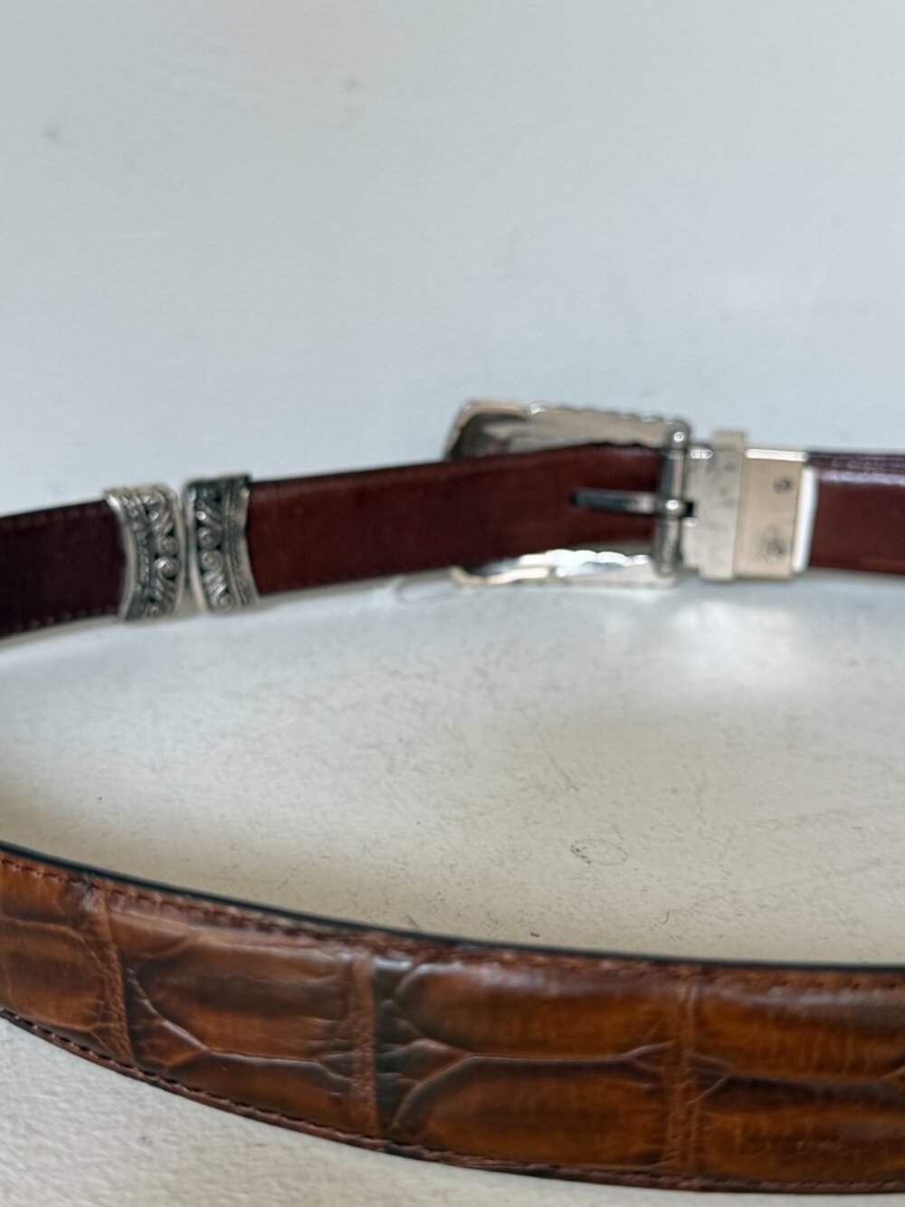 Unbranded Brown Croc Embossed Leather Belt Ornate Silver Western Buckle - Picture 5 of 6